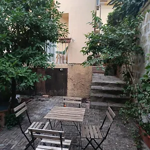 residence-e-appartamenti-ascensione.hotels-amalfi.com/